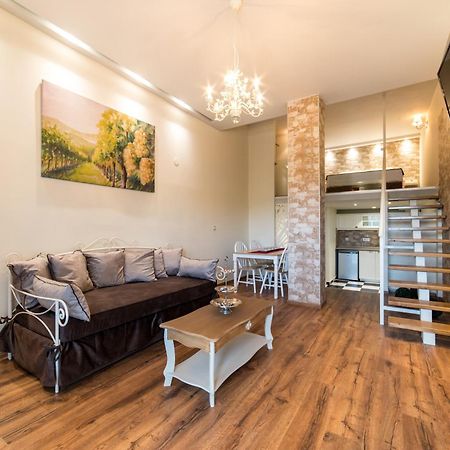 פוטוס Oinoelia Luxury Suites & Residence מראה חיצוני תמונה