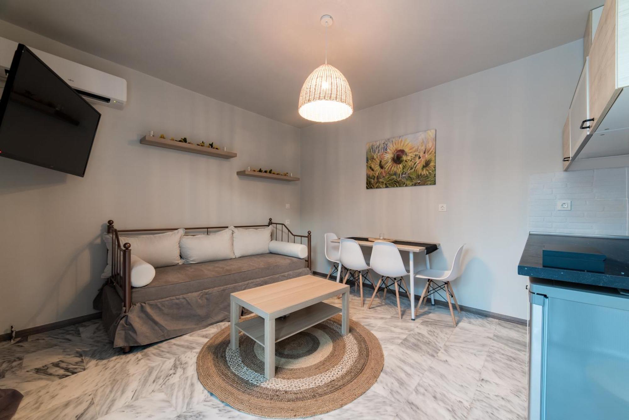 פוטוס Oinoelia Luxury Suites & Residence מראה חיצוני תמונה