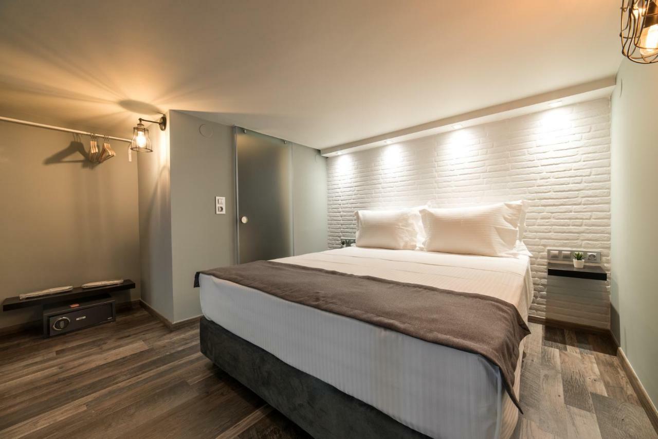 פוטוס Oinoelia Luxury Suites & Residence מראה חיצוני תמונה