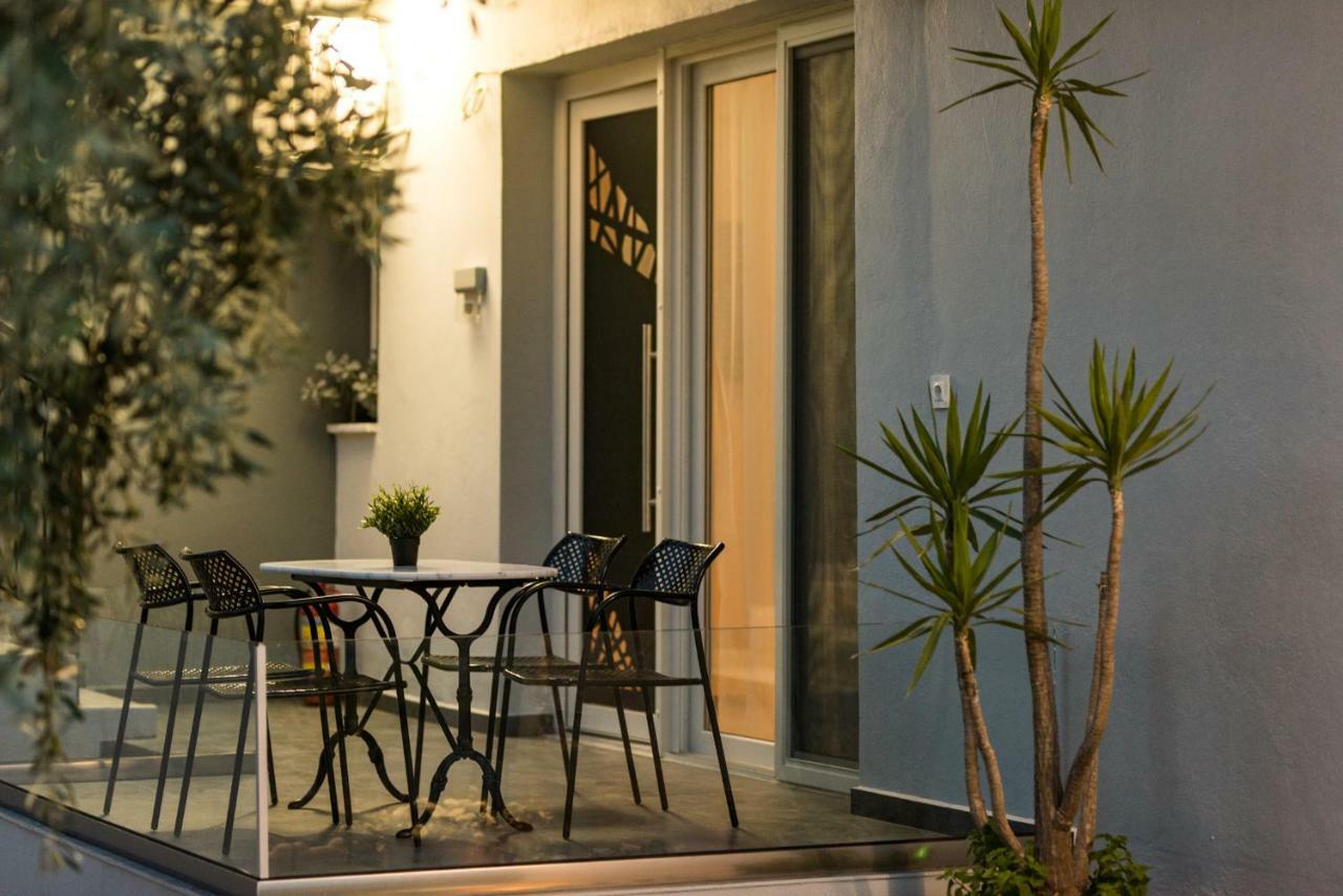 פוטוס Oinoelia Luxury Suites & Residence מראה חיצוני תמונה