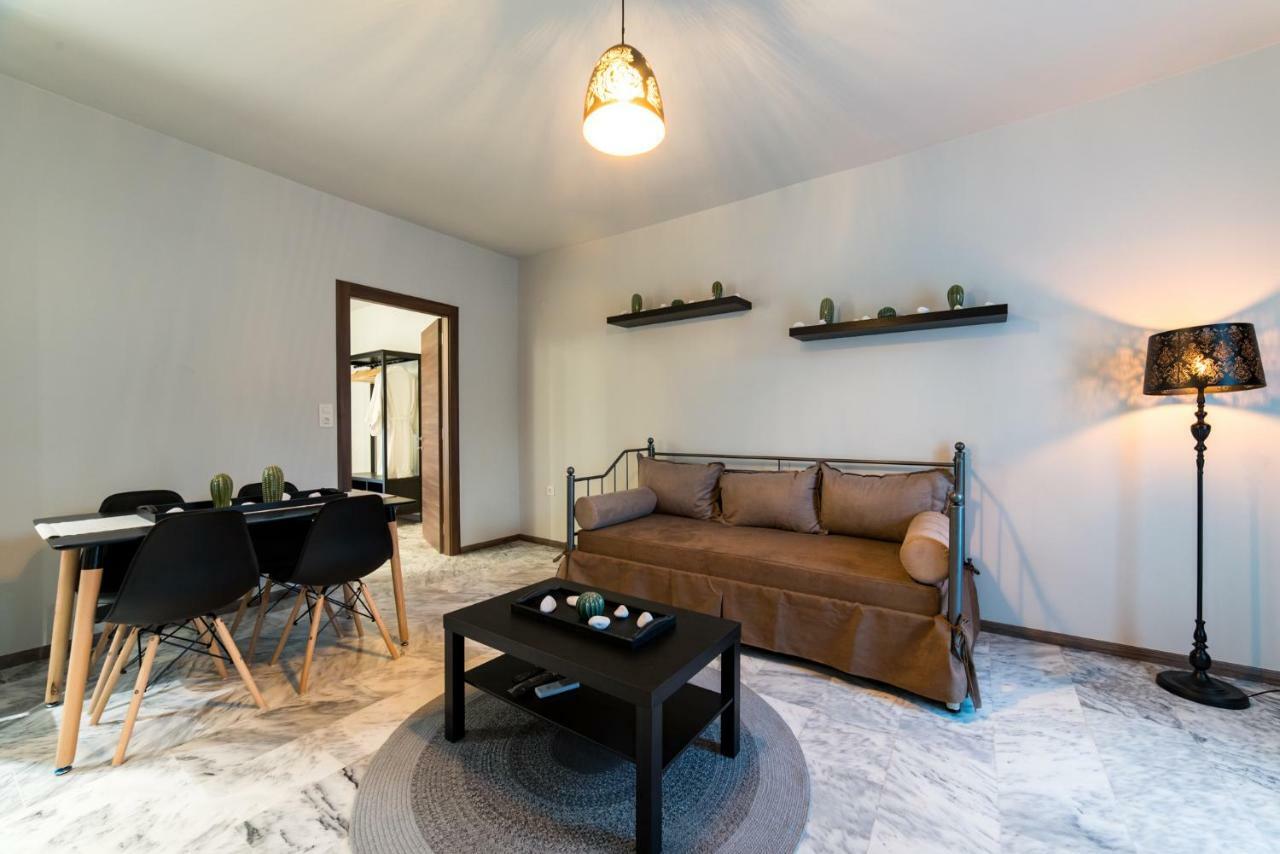 פוטוס Oinoelia Luxury Suites & Residence מראה חיצוני תמונה