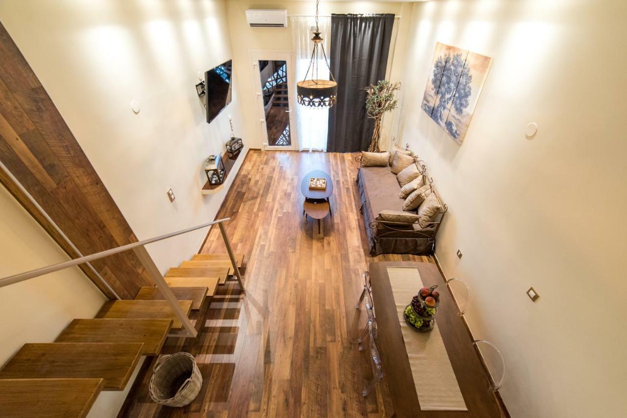 פוטוס Oinoelia Luxury Suites & Residence מראה חיצוני תמונה